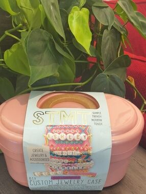 STMT Custom Jewelry & Accessory Case NWT